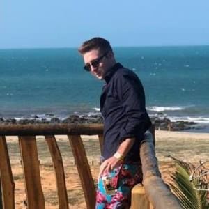 Meet your Posher, João